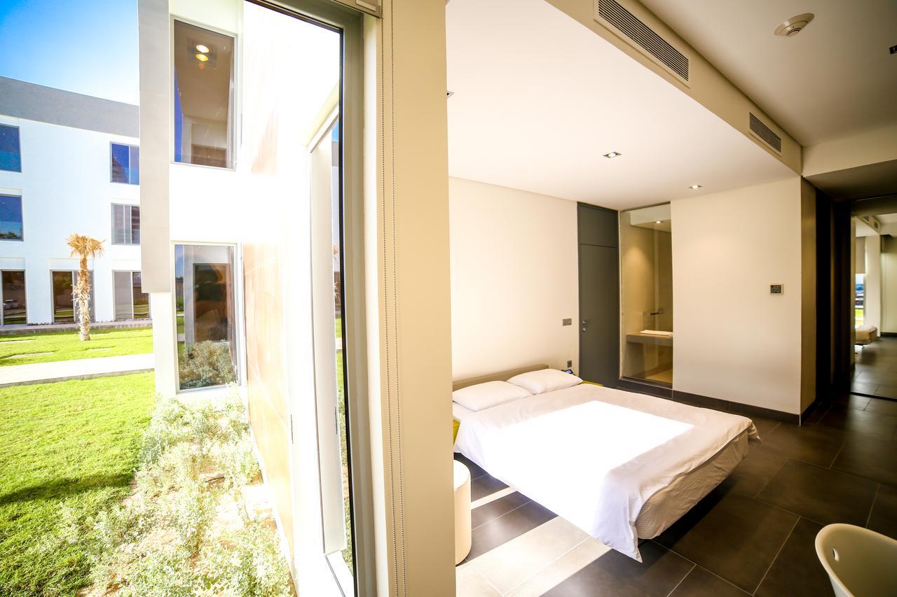 M Executive Residence & Boutique Hotel - Adults Only Ал Хубар Екстериор снимка