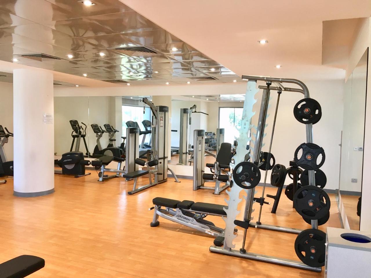 M Executive Residence & Boutique Hotel - Adults Only Ал Хубар Екстериор снимка
